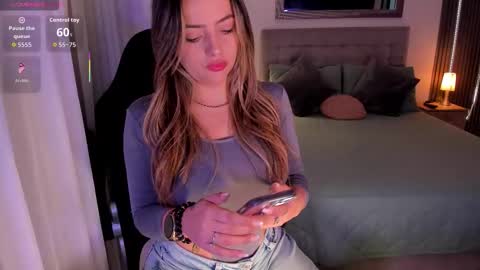    online show from November 2025 02:50:01 PM