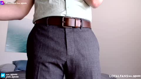 Snapshot of an_expose chatting on April 2026 05:35:01 PM an expos online show from April 2026 05:35:01 PM