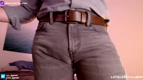 Snapshot of an_expose chatting on April 2026 07:58:01 PM an expos online show from April 2026 07:58:01 PM