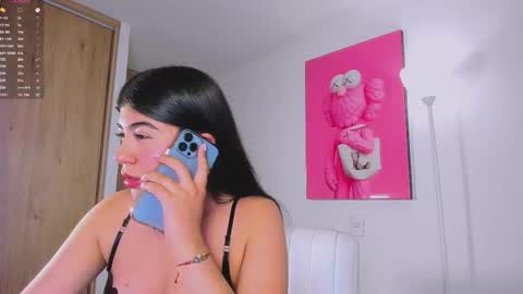 Snapshot of ana__f chatting on October 2025 07:33:02 PM Ana online show from October 2025 07:33:02 PM