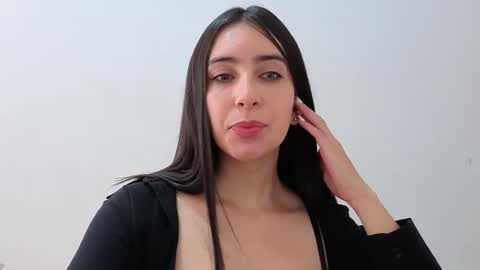 Ana  IG an castillo 1 online show from October 2025 12:39:02 PM