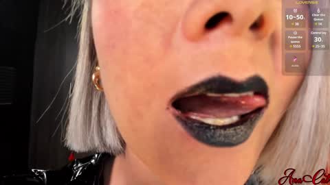 Snapshot of ana_cat chatting on December 2024 02:15:01 PM Ana online show from December 2024 02:15:01 PM