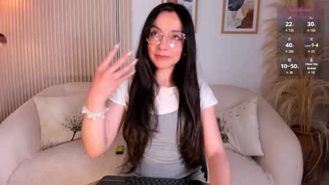 Snapshot of ana_ev chatting on March 2026 06:39:02 AM Ana online show from March 2026 06:39:02 AM