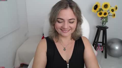  Ana  online show from September 2025 11:15:02 PM