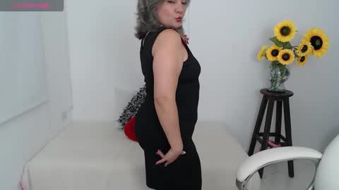  Ana  online show from October 2025 11:51:02 PM