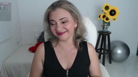  Ana  online show from January 2026 11:18:02 PM