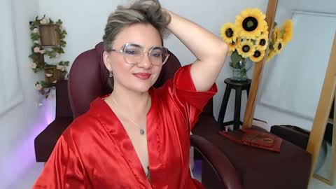  Ana  online show from May 2026 11:35:01 PM