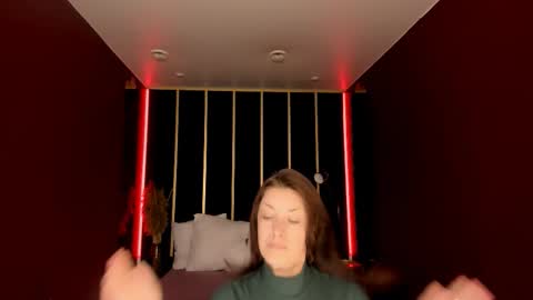 Ana online show from October 2025 10:10:02 AM