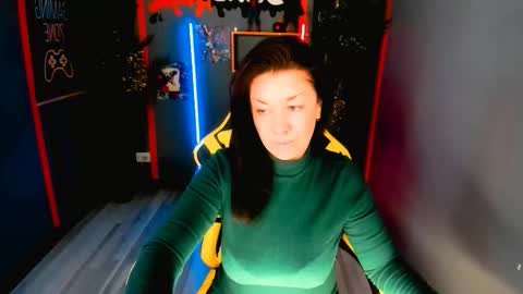 Snapshot of ana_mills chatting on January 2026 10:09:02 AM Ana online show from January 2026 10:09:02 AM