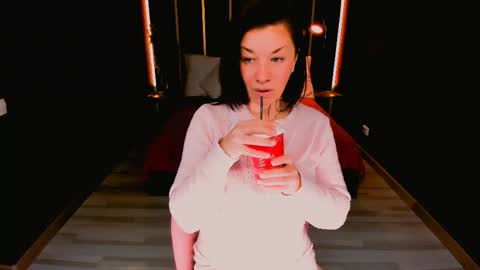 Snapshot of ana_mills chatting on January 2026 10:42:02 AM Ana online show from January 2026 10:42:02 AM