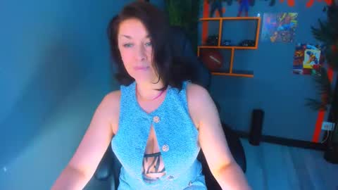 Snapshot of ana_mills chatting on March 2026 01:48:02 PM Ana online show from March 2026 01:48:02 PM