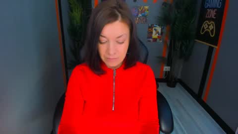 Snapshot of ana_mills chatting on April 2026 10:15:01 AM Ana online show from April 2026 10:15:01 AM