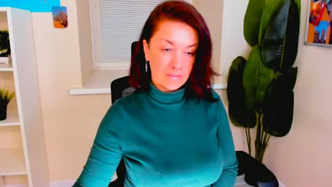 Snapshot of ana_mills chatting on April 2026 10:09:02 AM Ana online show from April 2026 10:09:02 AM