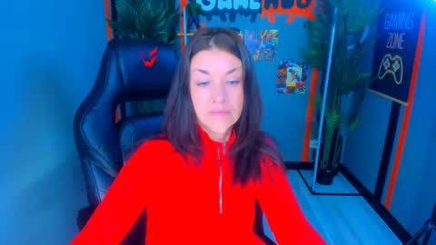 Snapshot of ana_mills chatting on May 2026 10:20:02 AM Ana online show from May 2026 10:20:02 AM