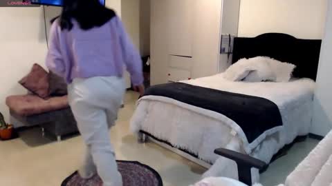 Ana Ricciardi online show from January 2026 02:49:02 AM