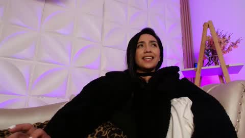   online show from September 2025 09:53:02 AM