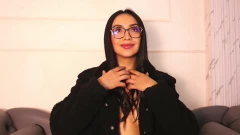 Snapshot of ana_riveros chatting on March 2026 08:12:01 PM online show from March 2026 08:12:01 PM