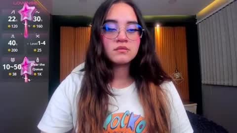 Ana online show from February 2025 08:19:02 PM