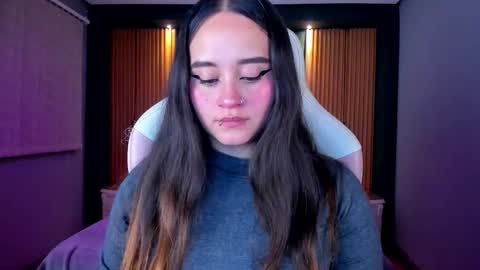 Ana online show from September 2025 08:43:01 PM