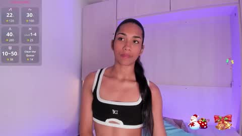 anaacollins_ online show from December 2025 11:36:02 AM