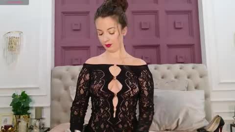 Ana online show from October 2025 04:53:02 AM