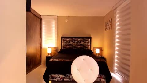 Anabel online show from February 2025 09:11:02 PM