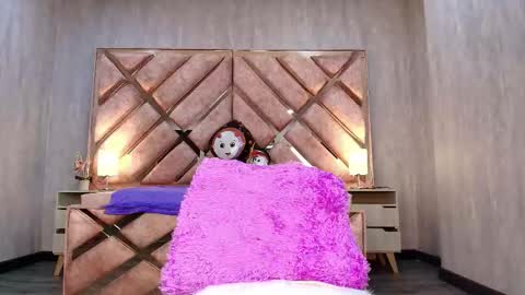 HI I AM ANABELL online show from October 2025 08:09:02 PM