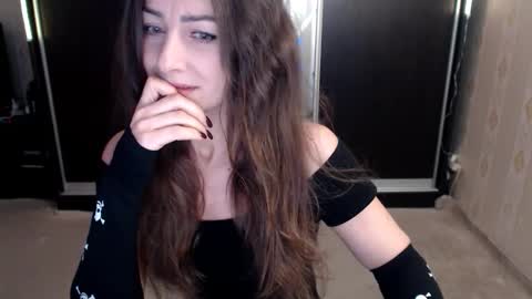 Snapshot of anabelsweet chatting on November 2025 04:33:02 AM Milana online show from November 2025 04:33:02 AM