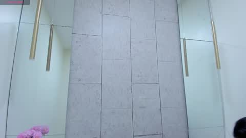 Anna online show from April 2026 11:33:02 AM