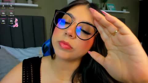 Snapshot of anagil_ chatting on April 2026 02:50:01 PM A N A online show from April 2026 02:50:01 PM