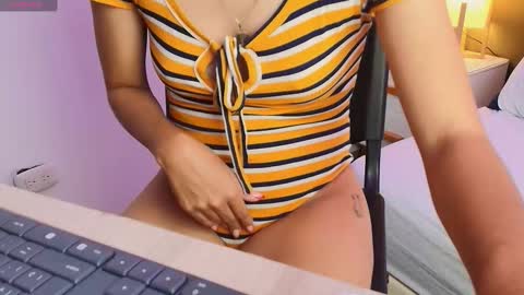 Anahi  online show from October 2025 07:48:01 PM