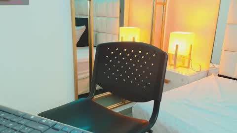 Anahi  online show from November 2025 07:47:01 PM