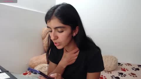 Snapshot of anahibrowns95 chatting on March 2026 08:08:02 PM Anahi Browns online show from March 2026 08:08:02 PM