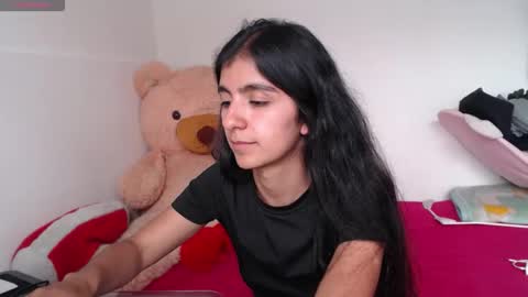 Snapshot of anahibrowns95 chatting on June 2026 07:53:01 PM Anahi Browns online show from June 2026 07:53:01 PM