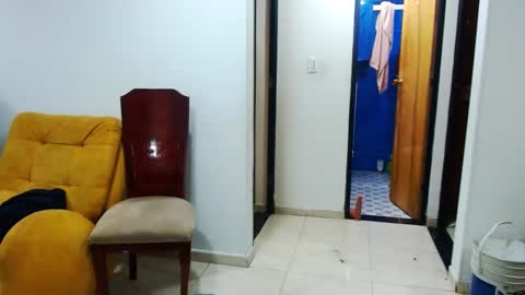 Snapshot of anaids_dam chatting on December 2024 11:19:01 PM anaids online show from December 2024 11:19:01 PM