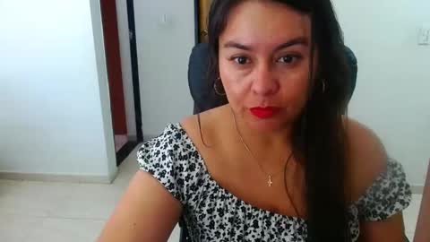 Snapshot of anaids_dam chatting on December 2024 08:36:02 PM anaids online show from December 2024 08:36:02 PM