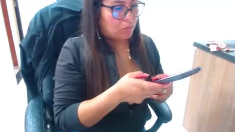 Snapshot of anaids_dam chatting on March 2025 09:04:01 PM anaids online show from March 2025 09:04:01 PM