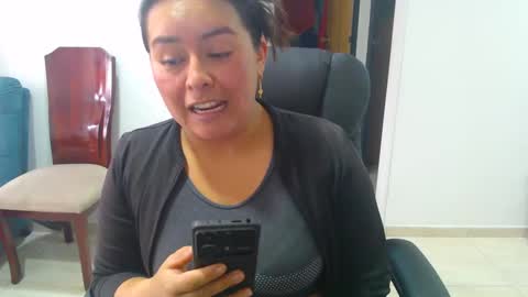 Snapshot of anaids_dam chatting on September 2025 01:24:02 PM anaids online show from September 2025 01:24:02 PM