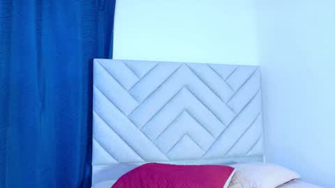 anaisdream_ online show from February 2026 10:53:02 AM