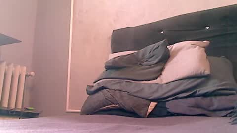 Snapshot of anaiserebel chatting on March 2026 07:27:02 AM anaiserebel online show from March 2026 07:27:02 AM