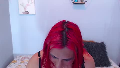 Snapshot of analia_01 chatting on February 2025 04:20:02 PM Analia online show from February 2025 04:20:02 PM