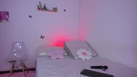 Ana online show from February 2025 02:17:02 AM