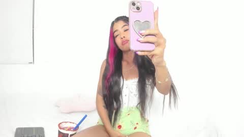 Snapshot of analia_collins chatting on March 2026 02:26:01 AM Ana online show from March 2026 02:26:01 AM