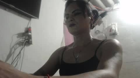 Analia smith online show from April 2026 07:34:02 PM