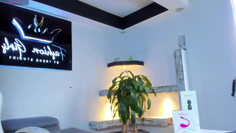 ana online show from February 2025 09:26:02 PM