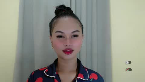 Snapshot of anaruru_ chatting on February 2025 02:02:01 PM ANA online show from February 2025 02:02:01 PM