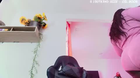 ana  online show from November 2025 01:37:01 PM