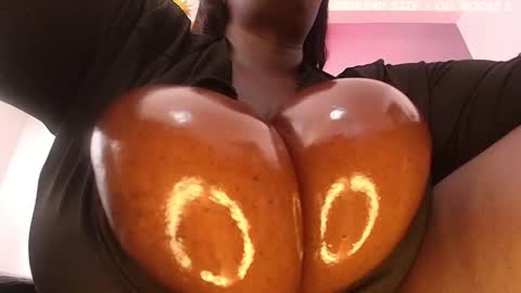 ana  online show from December 2025 12:13:02 PM