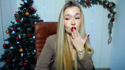 anastacyyellig online show from December 2024 08:21:02 PM