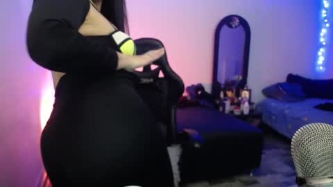 Snapshot of anastasiabasst__ chatting on February 2025 06:51:01 AM Jennyfer.... but u can say me Anastasia online show from February 2025 06:51:01 AM